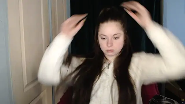 ryhhnnagold99 online show from April 13, 2026, 2:22 pm