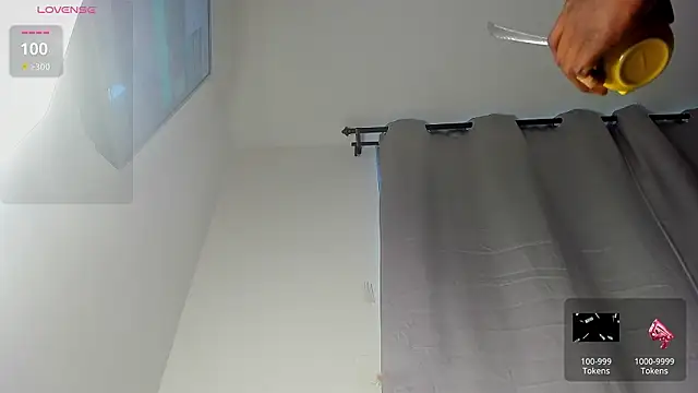 caroline tovar online show from March 20, 2026, 10:47 pm