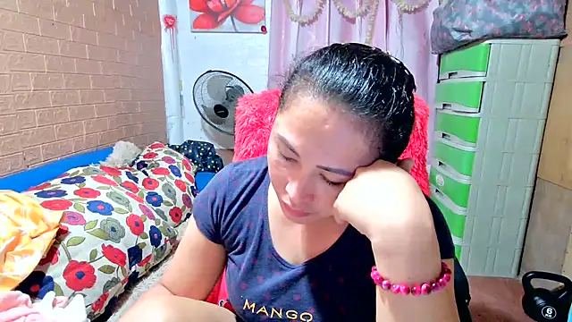 M e c e l online show from February 27, 2025, 1:48 am