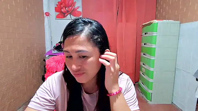 M e c e l online show from October 19, 2025, 10:38 am