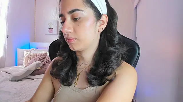 Snapshot of annadu011 chatting on February 10, 2025, 2:48 pm annadu011 online show from February 10, 2025, 2:48 pm