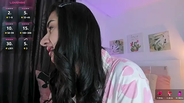 Snapshot of annadu011 chatting on November 21, 2025, 1:43 pm annadu011 online show from November 21, 2025, 1:43 pm