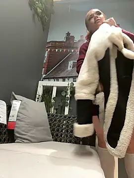 Snapshot of PennyPrincess chatting on January 4, 2025, 12:05 pm PennyPrincess online show from January 4, 2025, 12:05 pm