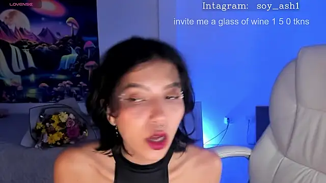 Snapshot of Ashlleycam_ chatting on February 15, 2025, 2:26 am Ashlleycam online show from February 15, 2025, 2:26 am