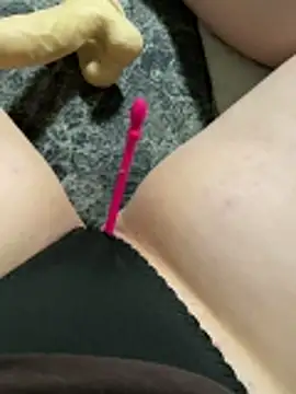 katcclovea online show from November 9, 2025, 4:49 pm