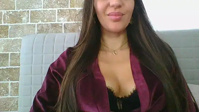 Glamour Grace online show from January 29, 2025, 12:35 pm