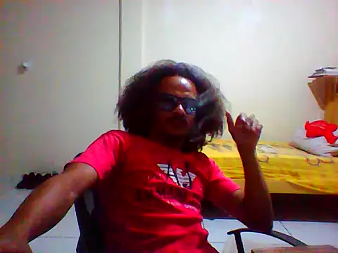 JamesQuaresma online show from February 2, 2025, 4:05 am