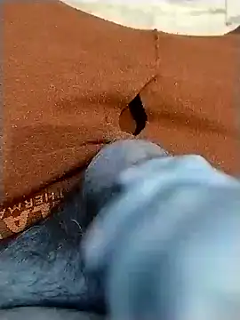 Rajxxxdx4u online show from January 2, 2025, 4:30 am