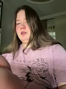 Snapshot of remirann_ chatting on January 23, 2025, 5:31 pm remirann online show from January 23, 2025, 5:31 pm