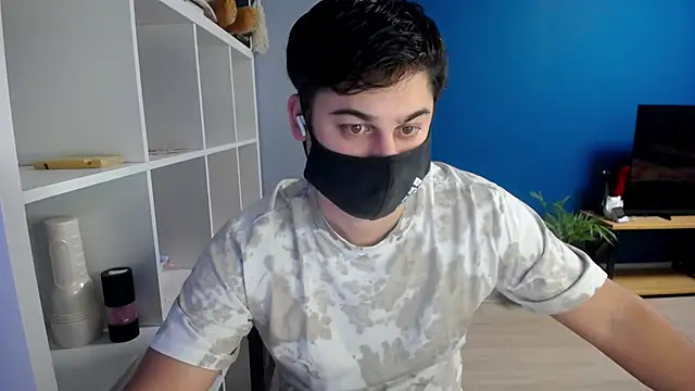 Tomguys online show from January 27, 2025, 6:52 pm