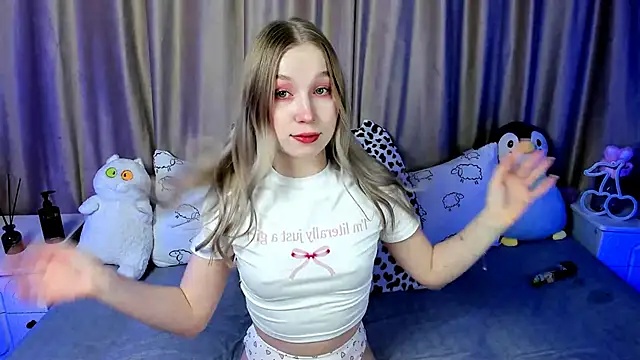 LilyStarlight online show from December 12, 2024, 3:21 am