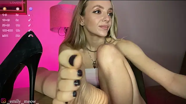 Snapshot of _Emily_Sweety_ chatting on January 28, 2025, 3:04 pm Emily Sweety online show from January 28, 2025, 3:04 pm