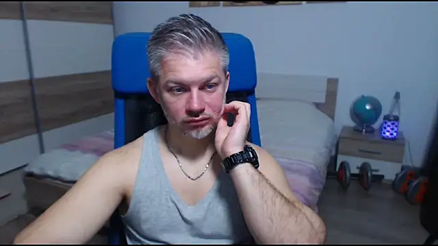 RobbyShawz online show from November 14, 2025, 7:40 am