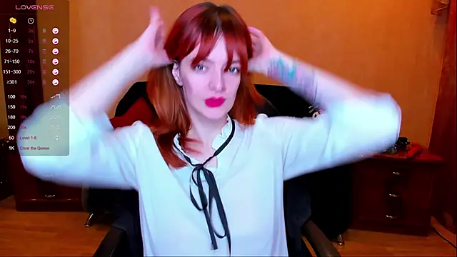 Snapshot of Mary_Yolo chatting on December 6, 2024, 3:08 am Mary Yolo online show from December 6, 2024, 3:08 am