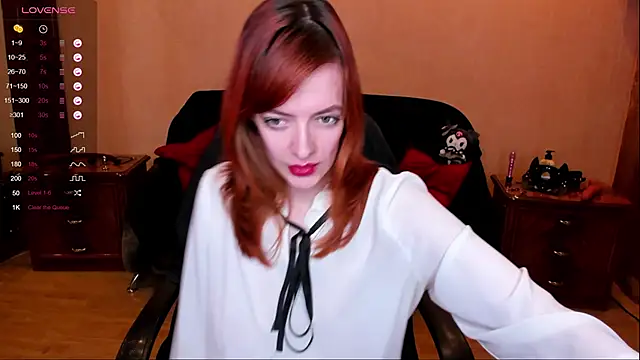 Snapshot of Mary_Yolo chatting on December 6, 2024, 12:16 pm Mary Yolo online show from December 6, 2024, 12:16 pm