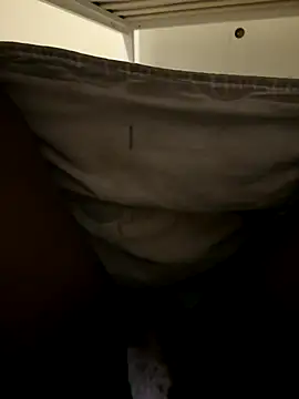 Snapshot of Hmmmtachatte2 chatting on October 26, 2025, 5:30 pm Hmmmtachatte2 online show from October 26, 2025, 5:30 pm