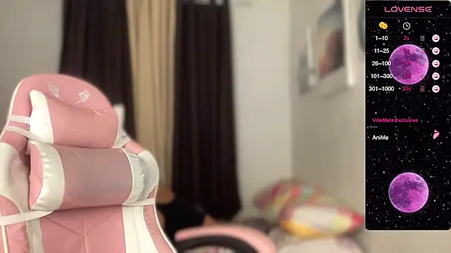 Snapshot of Alaia_Pope chatting on January 19, 2025, 9:13 pm Alaia Pope online show from January 19, 2025, 9:13 pm