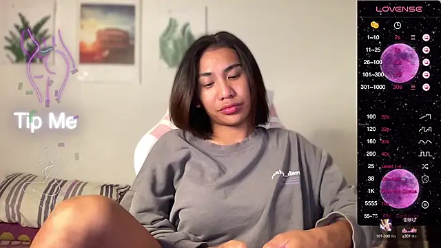 Snapshot of Alaia_Pope chatting on February 24, 2025, 2:48 pm Alaia Pope online show from February 24, 2025, 2:48 pm