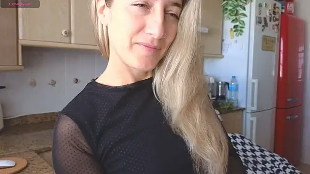 Lunamix online show from March 14, 2026, 11:26 am