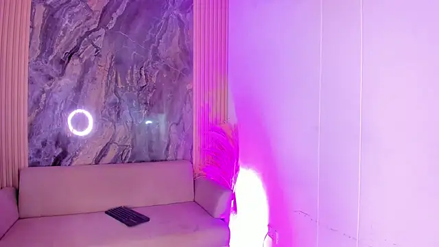 Snapshot of Rianamanson chatting on September 26, 2025, 4:16 am Rianamanson online show from September 26, 2025, 4:16 am