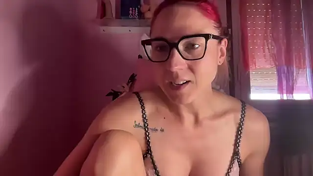 Nikky Divine online show from July 11, 2026, 9:01 am
