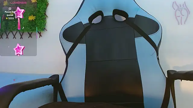 allyson cute1 online show from October 10, 2025, 7:35 pm