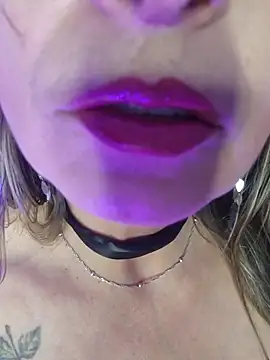 Snapshot of marilyn_love6969 chatting on February 12, 2026, 1:39 pm marilyn love6969 online show from February 12, 2026, 1:39 pm