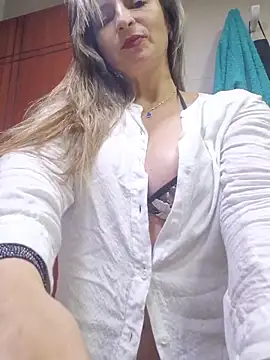 Snapshot of marilyn_love6969 chatting on February 23, 2026, 12:13 pm marilyn love6969 online show from February 23, 2026, 12:13 pm