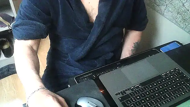 Snapshot of DUDURA@xh chatting on February 14, 2026, 7:27 am DUDURAxh online show from February 14, 2026, 7:27 am