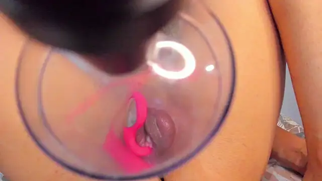 iamvicky 4 online show from March 4, 2026, 4:29 am