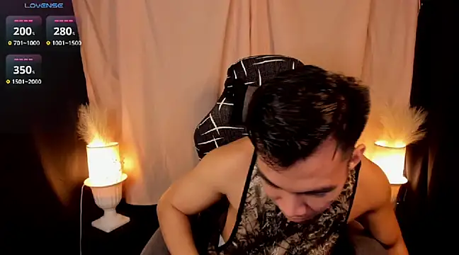 000batman000 online show from February 20, 2025, 1:08 pm