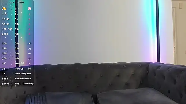 Snapshot of BiancaCruzzz chatting on September 18, 2025, 5:26 pm BiancaCruzzz online show from September 18, 2025, 5:26 pm