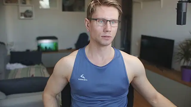 Snapshot of kevin-park chatting on February 21, 2025, 11:44 am kevin-park online show from February 21, 2025, 11:44 am