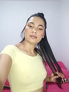 Snapshot of iamemmablake chatting on February 21, 2026, 2:01 am iamemmablake online show from February 21, 2026, 2:01 am