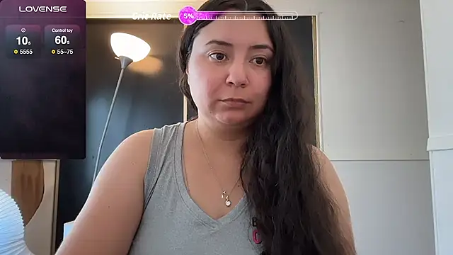 ariahastings942 online show from October 5, 2025, 6:28 pm