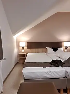 Snapshot of Playbunniboy chatting on January 22, 2025, 7:24 pm Playbunniboy online show from January 22, 2025, 7:24 pm