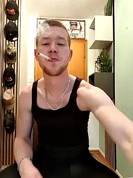 Snapshot of Playbunniboy chatting on January 24, 2025, 3:13 pm Playbunniboy online show from January 24, 2025, 3:13 pm