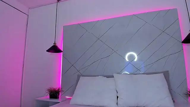 Snapshot of AMMY-CAMM chatting on March 10, 2025, 5:54 am AMMY-CAMM online show from March 10, 2025, 5:54 am