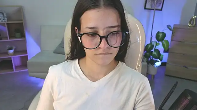 Snapshot of Amaia_Daniells chatting on February 3, 2026, 12:32 pm Amaia Daniells online show from February 3, 2026, 12:32 pm