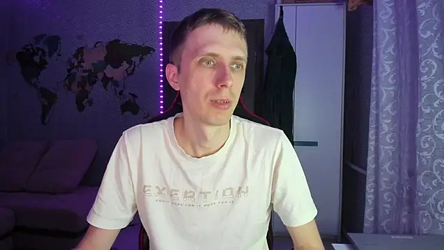 alex13ho online show from May 9, 2026, 9:09 pm
