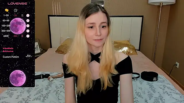 Snapshot of fleximona chatting on February 1, 2025, 12:58 pm fleximona online show from February 1, 2025, 12:58 pm