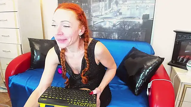 softlysoftlyasbeauty online show from February 12, 2026, 2:01 pm