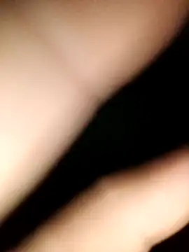 Snapshot of Annerae chatting on September 9, 2025, 3:55 pm Annerae online show from September 9, 2025, 3:55 pm