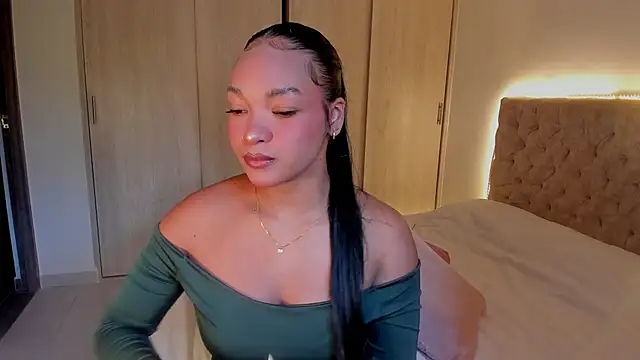 Snapshot of mariam_hill chatting on January 7, 2026, 8:55 pm mariam hill online show from January 7, 2026, 8:55 pm