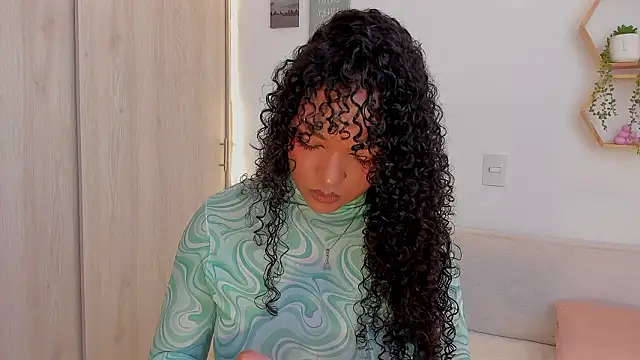 Snapshot of mariam_hill chatting on March 7, 2026, 7:22 pm mariam hill online show from March 7, 2026, 7:22 pm
