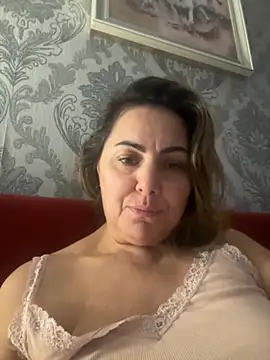 Emma roqueen online show from September 19, 2025, 11:38 pm