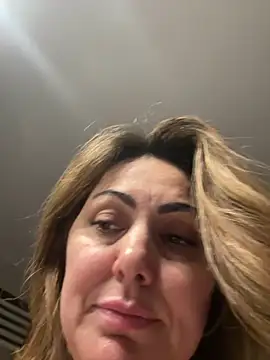 Snapshot of Emma_roqueen chatting on March 9, 2026, 10:47 pm Emma roqueen online show from March 9, 2026, 10:47 pm