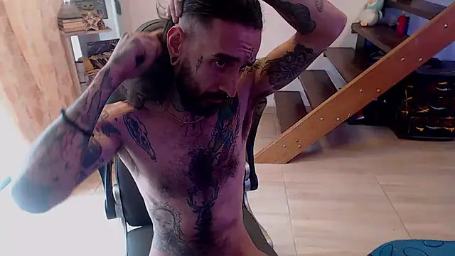 Snapshot of harry_reems1 chatting on January 10, 2025, 3:37 pm harry reems1 online show from January 10, 2025, 3:37 pm