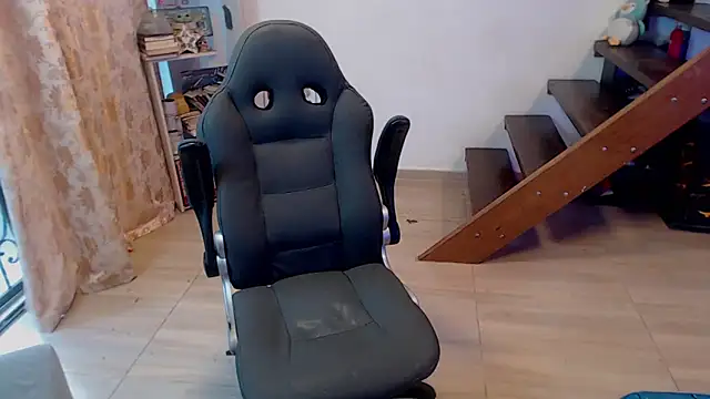 Snapshot of harry_reems1 chatting on January 10, 2025, 10:04 pm harry reems1 online show from January 10, 2025, 10:04 pm