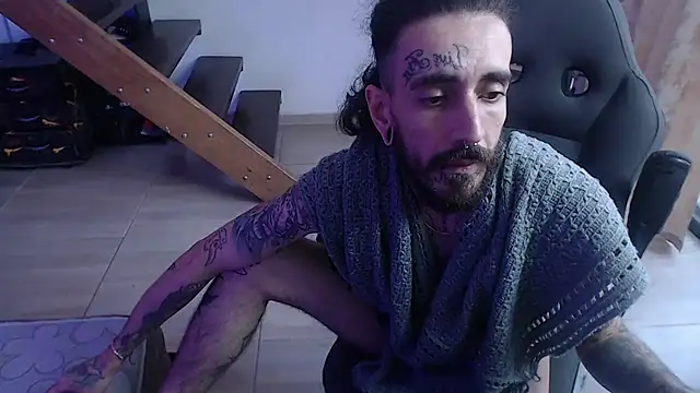 Snapshot of harry_reems1 chatting on January 15, 2025, 12:47 pm harry reems1 online show from January 15, 2025, 12:47 pm